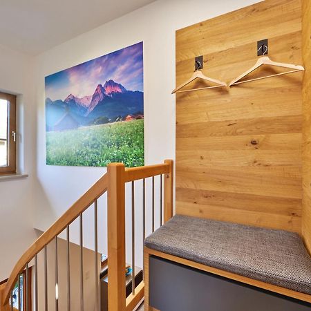 Haus Alpklang Apartment Гармиш-Партенкирхен Екстериор снимка