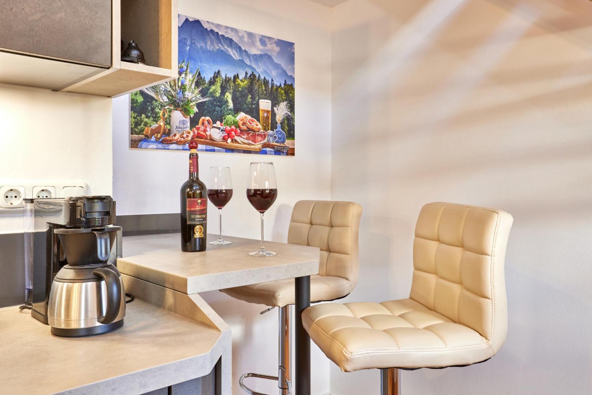 Haus Alpklang Apartment Гармиш-Партенкирхен Екстериор снимка